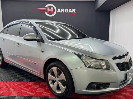 CHEVROLET CRUZE 1.8 LT 16V FLEX 4P MANUAL CHEVROLET CRUZE 1.8 LT 16V FLEX 4P MANUAL